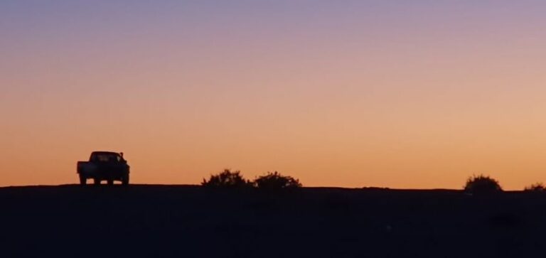 Les couleurs du coucher de soleil sur le désert de Douz Tunisie