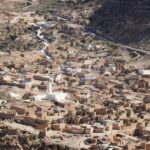 Toujane Matmata sud Tunisie. Ce petit village dans les montagnes est vraiment à visiter tant il est joli et pittoresque. La vue de la veille Toujane est fantastique.