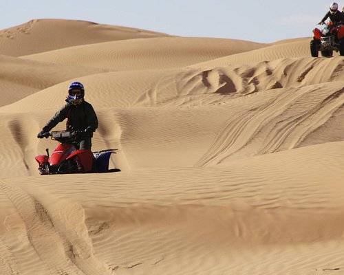 Découvrez l'Excursion Douz : Une Aventure Inoubliable dans le Désert Tunisien Laissez-nous vous guider vers une aventure qui restera gravée dans votre mémoire : l'excursion Douz, une opportunité unique de plonger au cœur de la beauté sauvage du désert tunisien. Exploration en Profondeur Plongez dans une expérience qui éveillera tous vos sens lors de notre excursion inoubliable à Douz. Les étendues de sable doré, les dunes majestueuses et les vues à couper le souffle vous attendent, prêtes à vous émerveiller à chaque tournant. La Magie des Dunes Les dunes de Douz sont bien plus que de simples monticules de sable. Elles sont des témoins silencieux de l'histoire et de la culture de cette région. Marchez sur les crêtes des dunes, regardez le coucher de soleil peindre le ciel de teintes chaudes et laissez-vous emporter par la tranquillité du désert. Rencontre avec la Culture Locale L'excursion Douz ne se limite pas aux paysages époustouflants. C'est aussi une fenêtre ouverte sur la culture locale. Rencontrez les habitants chaleureux, partagez des moments authentiques et découvrez les traditions séculaires qui ont façonné la vie dans le désert. Aventure et Adrénaline Si vous êtes en quête d'adrénaline, notre excursion à Douz est là pour répondre à l'appel de l'aventure. Grimpez à dos de chameau et ressentez la sérénité de ces créatures majestueuses tout en explorant les étendues désertiques. Pour les amateurs de sensations fortes, le sandboarding sur les dunes offrira des montées d'adrénaline mémorables. Organisation Sans Stress Nous savons que chaque minute compte lors de votre voyage, c'est pourquoi nous prenons en charge les détails logistiques. De l'hébergement confortable aux délicieuses options de restauration, nous planifions tout pour que vous puissiez vous détendre et profiter pleinement de votre aventure à Douz. Réservez Votre Aventure dès Maintenant Ne laissez pas cette opportunité s'échapper. Réservez dès aujourd'hui votre place pour l'excursion Douz et préparez-vous à une aventure qui vous transportera dans un monde de découverte, de culture et de paysages à couper le souffle. Nous sommes là pour faire de cette expérience une aventure inoubliable dont vous vous souviendrez longtemps.