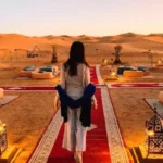 Découvrez des astuces pour voyager économiquement en Tunisie Voyager est l'une des expériences les plus enrichissantes, mais cela peut parfois sembler hors de portée en raison des coûts. Cependant, avec les bonnes astuces et une planification intelligente, il est possible de découvrir la magnifique Tunisie sans dépenser une fortune. SudTunisie.com se profile comme une plateforme permettant de voyager à moindre coût dans ce pays aux multiples trésors. Voici comment vous pouvez profiter au maximum de votre voyage sans vider votre portefeuille. Optez pour la saison basse pour des tarifs avantageux L'un des secrets les mieux gardés pour voyager à prix réduit en Tunisie est de choisir la saison basse pour votre visite. Cette période, généralement hors des vacances scolaires et des pics touristiques, offre des tarifs plus avantageux pour les vols, l'hébergement et les activités touristiques. En optant pour cette période, vous pouvez économiser considérablement sur vos dépenses de voyage. Utilisez les offres spéciales de www.sudtunisie.com SudTunisie.com propose régulièrement des offres spéciales et des forfaits avantageux pour les voyageurs désireux de découvrir la Tunisie sans se ruiner. En surveillant attentivement leur site web, vous pourriez trouver des offres exclusives comprenant des réductions sur les vols, des packages d'hébergement abordables et des circuits touristiques à des prix imbattables. Séjournez dans des logements locaux Opter pour un hébergement chez l'habitant ou dans des petits hôtels locaux peut être non seulement économique, mais aussi une expérience culturelle enrichissante. SudTunisie.com offre une gamme de choix d'hébergement abordable et authentique, permettant aux voyageurs de vivre au plus près de la culture tunisienne tout en contrôlant leur budget. Explorez les attractions hors des sentiers battus En dehors des sites touristiques classiques, la Tunisie regorge de joyaux cachés et d'endroits moins fréquentés qui valent le détour. SudTunisie.com propose des itinéraires personnalisés pour explorer ces lieux uniques, offrant aux voyageurs une expérience authentique à moindre coût, loin des foules touristiques. Voyager en Tunisie avec un budget limité est tout à fait possible grâce à une planification minutieuse et à l'utilisation des ressources appropriées comme celles offertes par SudTunisie.com. En suivant ces conseils et en explorant les offres avantageuses disponibles, vous pourrez profiter pleinement de votre voyage sans vous soucier des dépenses excessives.