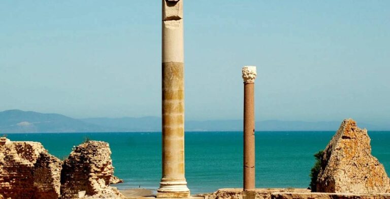 Préparez-vous à vivre des aventures inoubliables en Tunisie avec SudTunisie.com! Que vous soyez à la recherche de découvertes culturelles, d'explorations désertiques ou d'aventures dans la nature, nous avons les excursions parfaites pour vous. Découvrez dès maintenant nos prix compétitifs et nos offres exceptionnelles pour explorer tous les trésors de la Tunisie. Explorations Culturelles Excursions à Hammamet et Sousse Plongez dans l'histoire fascinante de la Tunisie avec nos excursions culturelles à Hammamet et Sousse. Explorez les médinas animées, visitez les sites archéologiques et découvrez les traditions séculaires du peuple tunisien. Nos excursions sont accompagnées de guides expérimentés pour vous offrir une expérience enrichissante et authentique. Aventures dans le Désert Excursions dans le Désert Tunisien Partez à l'aventure dans le désert tunisien avec nos excursions exclusives. Traversez les dunes de sable, découvrez des oasis cachées et rencontrez les nomades du désert. Que vous choisissiez une excursion en 4x4, une balade à dos de chameau ou une nuit sous les étoiles, vous vivrez des moments magiques et inoubliables. Explorations Naturelles Excursions dans le Nord et le Sud de la Tunisie Explorez la diversité naturelle de la Tunisie avec nos excursions dans le nord et le sud du pays. Randonnez dans les montagnes du nord, visitez les parcs nationaux, et découvrez les plages paradisiaques du sud. Nos excursions sont conçues pour les amoureux de la nature et les aventuriers en quête de nouveaux horizons. Réservez dès Maintenant! Ne manquez pas l'opportunité de vivre des aventures inoubliables en Tunisie avec SudTunisie.com. Réservez dès maintenant et préparez-vous à explorer tous les trésors cachés de ce magnifique pays. Contactez-nous dès aujourd'hui pour plus d'informations et pour réserver votre prochaine escapade en Tunisie! Contactez-nous dès maintenant pour réserver votre excursion en Tunisie! Contactez-nous