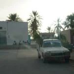 Bienvenue chez SudTunisie.com, votre partenaire privilégié pour explorer les merveilles du sud de la Tunisie. Que vous soyez un aventurier en quête de paysages désertiques époustouflants ou un voyageur désireux de découvrir la riche culture locale, nos circuits et excursions sont conçus pour répondre à toutes vos attentes. Dans cet article, nous vous présentons en détail nos services de transfert et navette privée, ainsi que les différentes options de circuits désert que nous proposons. Préparez-vous à vivre une expérience inoubliable au cœur de la Tunisie. Des Transferts et Navettes Privés pour un Voyage Sans Soucis Lorsque vous planifiez un voyage, le transport joue un rôle crucial dans la qualité de votre expérience. Chez SudTunisie.com, nous comprenons l'importance d'un transfert fiable et confortable. C'est pourquoi nous offrons des services de transfert et navette privée adaptés à vos besoins spécifiques. Confort et Sécurité Assurés Nos véhicules modernes sont équipés des dernières technologies pour garantir votre confort et votre sécurité tout au long du trajet. Que vous arriviez à l'aéroport de Tunis ou à celui de Djerba, notre équipe se charge de votre accueil et de votre transfert jusqu'à votre destination finale. Finis les tracas liés aux transports publics ou aux taxis incertains. Avec SudTunisie.com, vous voyagez en toute sérénité. Flexibilité et Personnalisation Chaque voyageur a des besoins uniques. C'est pourquoi nous proposons des services de navette privée entièrement personnalisables. Que vous voyagiez seul, en couple ou en groupe, nous adaptons nos services pour répondre à vos exigences. Besoin d'arrêts supplémentaires ou d'un itinéraire spécifique ? Notre équipe est à votre écoute pour créer un transfert sur mesure. Professionnalisme et Expertise Nos chauffeurs expérimentés connaissent parfaitement les routes tunisiennes et sont formés pour offrir un service de haute qualité. Ils veillent à ce que votre voyage se déroule sans encombre, en respectant les horaires et en vous offrant des conseils précieux sur les lieux à visiter. Explorez le Désert Tunisien avec Nos Circuits Exclusifs Le désert tunisien est une destination fascinante qui attire de nombreux voyageurs chaque année. Avec SudTunisie.com, découvrez des circuits désert uniques qui vous permettront de vivre des moments exceptionnels au cœur de paysages à couper le souffle. Circuit Sahara : Une Aventure Inoubliable Notre circuit Sahara est conçu pour les aventuriers en quête d'authenticité. Parcourez les dunes dorées, admirez les oasis verdoyantes et découvrez les villages traditionnels. Ce circuit vous offre une immersion totale dans la vie nomade, avec des nuits passées sous les étoiles dans des campements berbères. Excursion Tozeur : Entre Tradition et Modernité Tozeur, célèbre pour ses palmeraies et son architecture unique, est une étape incontournable de nos circuits. Visitez la médina historique, explorez le musée Dar Cheraït et découvrez les impressionnantes façades de la ville. Nos excursions à Tozeur combinent découvertes culturelles et moments de détente, pour un séjour équilibré et enrichissant. Désert du Grand Erg Oriental : Un Panorama Spectaculaire Le Grand Erg Oriental est l'une des plus grandes étendues de sable du Sahara. Nos circuits dans cette région vous offrent des panoramas spectaculaires et des opportunités de photographie exceptionnelles. Profitez de balades à dos de chameau, de randonnées en quad et de rencontres avec les populations locales pour une expérience complète et variée. Oasis de Ksar Ghilane : Le Paradis Caché Ksar Ghilane est une oasis idyllique située au cœur du désert. Accessible uniquement en véhicule 4x4, cette destination préservée vous invite à la détente et à la contemplation. Baignade dans les sources chaudes, exploration des dunes environnantes et découverte de la faune locale sont au programme de cette excursion magique. Pourquoi Choisir SudTunisie.com pour Vos Voyages dans le Sud de la Tunisie ? Avec tant d'options disponibles, pourquoi opter pour SudTunisie.com ? Voici quelques raisons qui font de nous le choix numéro un pour vos voyages dans le sud tunisien. Expertise Locale et Connaissance du Terrain Nous connaissons chaque recoin du sud de la Tunisie. Notre équipe locale possède une connaissance approfondie des sites touristiques, des meilleures périodes pour visiter et des secrets bien gardés de la région. Cette expertise nous permet de vous offrir des circuits authentiques et enrichissants. Engagement envers la Satisfaction Client Votre satisfaction est notre priorité. Nous mettons tout en œuvre pour que votre voyage se déroule parfaitement, de la réservation à votre retour. Notre service client est disponible 24/7 pour répondre à vos questions, gérer vos demandes spéciales et s'assurer que chaque détail de votre voyage est pris en charge. Rapport Qualité-Prix Imbattable Chez SudTunisie.com, nous croyons que des vacances de qualité ne doivent pas nécessairement être coûteuses. Nous proposons des vacances pas chères sans compromettre le confort et la qualité de nos services. Profitez d'un excellent rapport qualité-prix grâce à nos offres attractives et à nos circuits bien conçus. Engagement pour le Développement Durable Nous sommes conscients de l'impact environnemental du tourisme. C'est pourquoi nous adoptons des pratiques durables pour minimiser notre empreinte écologique. De la gestion responsable des déchets à la promotion de l'économie locale, nous nous engageons à préserver la beauté naturelle du sud tunisien pour les générations futures. Réservez Votre Aventure avec SudTunisie.com dès Aujourd'hui Prêt à vivre une expérience unique dans le sud de la Tunisie ? Ne tardez plus et réservez dès maintenant votre circuit et excursion avec SudTunisie.com. Que vous souhaitiez explorer le désert, profiter de transferts privés ou découvrir les joyaux culturels de la région, nous avons la solution idéale pour vous. Facilité de Réservation en Ligne Notre site web est conçu pour vous offrir une expérience de réservation simple et rapide. En quelques clics, choisissez votre circuit préféré, personnalisez votre itinéraire et finalisez votre réservation. Pour plus d'informations sur nos circuits désert, visitez notre page dédiée. Contactez-Nous pour un Devis Personnalisé Vous avez des questions ou des besoins spécifiques ? N'hésitez pas à nous contacter pour obtenir un devis personnalisé. Notre équipe se fera un plaisir de vous assister et de vous proposer une offre sur mesure adaptée à votre budget et à vos préférences. Partagez Votre Expérience Votre avis compte pour nous ! Après votre voyage, laissez un commentaire sur TripAdvisor pour partager votre expérience avec d'autres voyageurs. Votre retour nous aide à améliorer constamment nos services et à offrir des expériences encore meilleures. Témoignages de Nos Clients Satisfaits Une Expérience Inoubliable "Grâce à SudTunisie.com, notre voyage dans le désert tunisien a été tout simplement incroyable. Les transferts étaient impeccables et les excursions parfaitement organisées. Nous recommandons vivement leurs services !" — Marie et Julien, France Service Client Exemplaire "L'équipe de SudTunisie.com a été extrêmement professionnelle et à l'écoute de nos besoins. Chaque détail de notre circuit a été soigneusement planifié, ce qui nous a permis de profiter pleinement de notre séjour. Merci !" — Ahmed, Tunisie Des Circuits Authentiques et Enrichissants "Les circuits proposés par SudTunisie.com nous ont permis de découvrir des endroits que nous n'aurions jamais trouvés par nous-mêmes. L'authenticité des visites et la richesse culturelle de la région nous ont profondément marqués." — Laura, Canada Conclusion : Faites Confiance à SudTunisie.com pour Votre Prochain Voyage En choisissant SudTunisie.com, vous optez pour une expérience de voyage exceptionnelle dans le sud de la Tunisie. Nos services de transfert et navette privée, combinés à nos circuits désert soigneusement élaborés, vous garantissent un séjour inoubliable. Ne laissez rien au hasard et faites confiance à notre expertise pour organiser votre prochaine aventure. Pour plus d'informations et pour réserver votre voyage, visitez notre site web ou contactez-nous directement. Nous sommes impatients de vous accueillir et de vous faire découvrir la beauté et la richesse du sud tunisien.